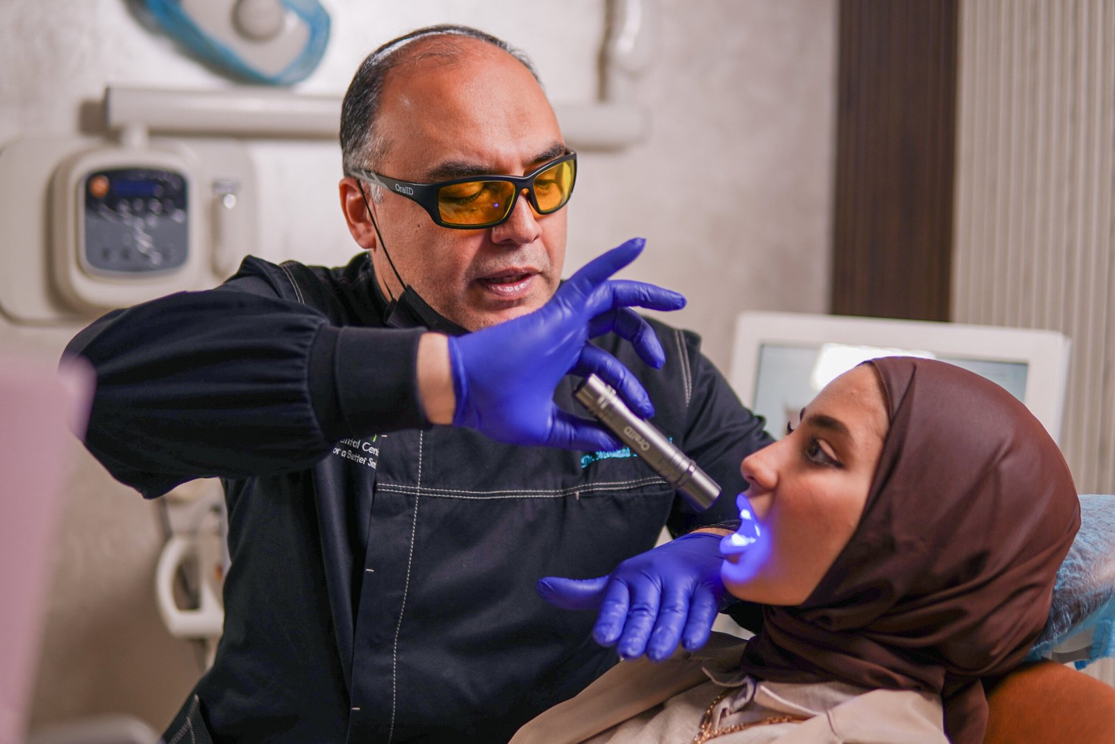 ORAL ID Devices To Detect Cancer جهاز الكشف المبكر عن سرطان الفم